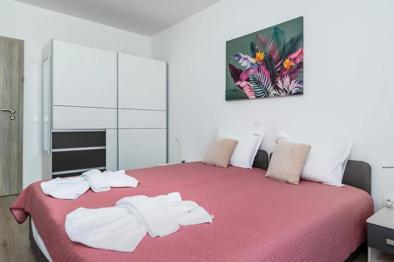 סופיה Cozy And Functional Business One-Bedroom Apartment